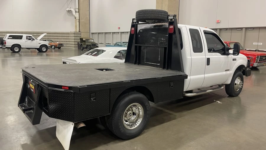 2004 Ford Super Duty 1st Gen - Image 2 of 4