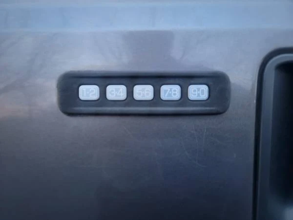 2004 Ford Super Duty 1st Gen - Image 17 of 21