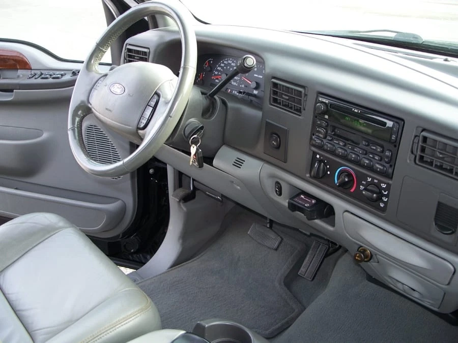 2004 Ford Super Duty 1st Gen - Image 5 of 31