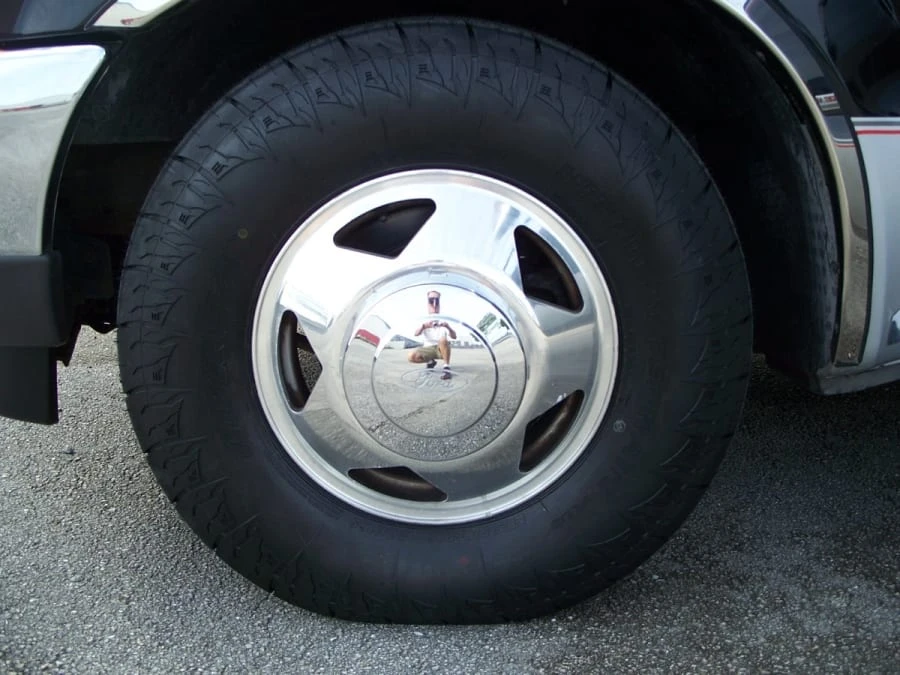 2004 Ford Super Duty 1st Gen - Image 27 of 31