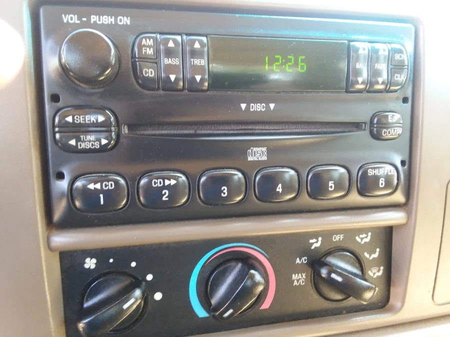 2004 Ford Super Duty 1st Gen - Image 7 of 12