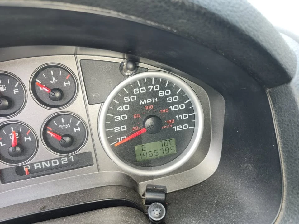 2004 Ford F-Series - Image 2 of 6