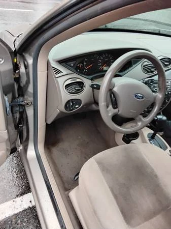 2004 Ford Focus 1st Gen - Image 6 of 10