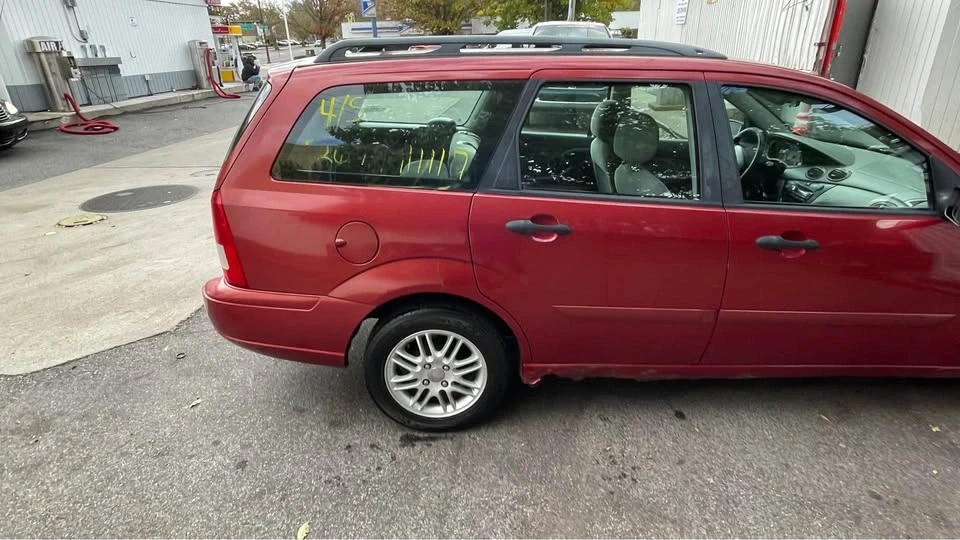 2004 Ford Focus 1st Gen - Image 4 of 7