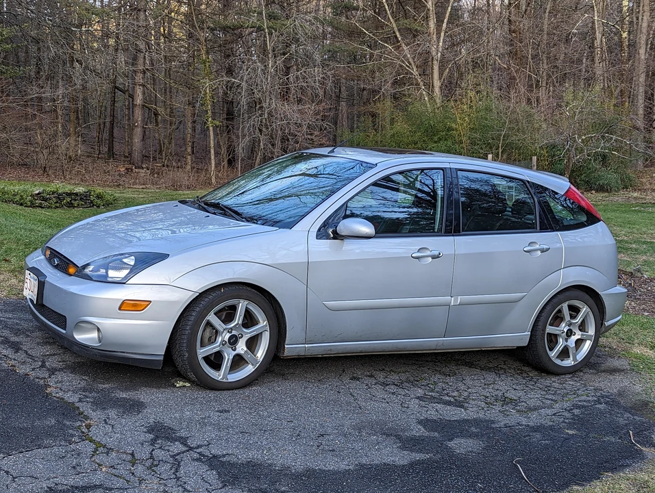 2004 Ford Focus RS 1st Gen - Image 11 of 31