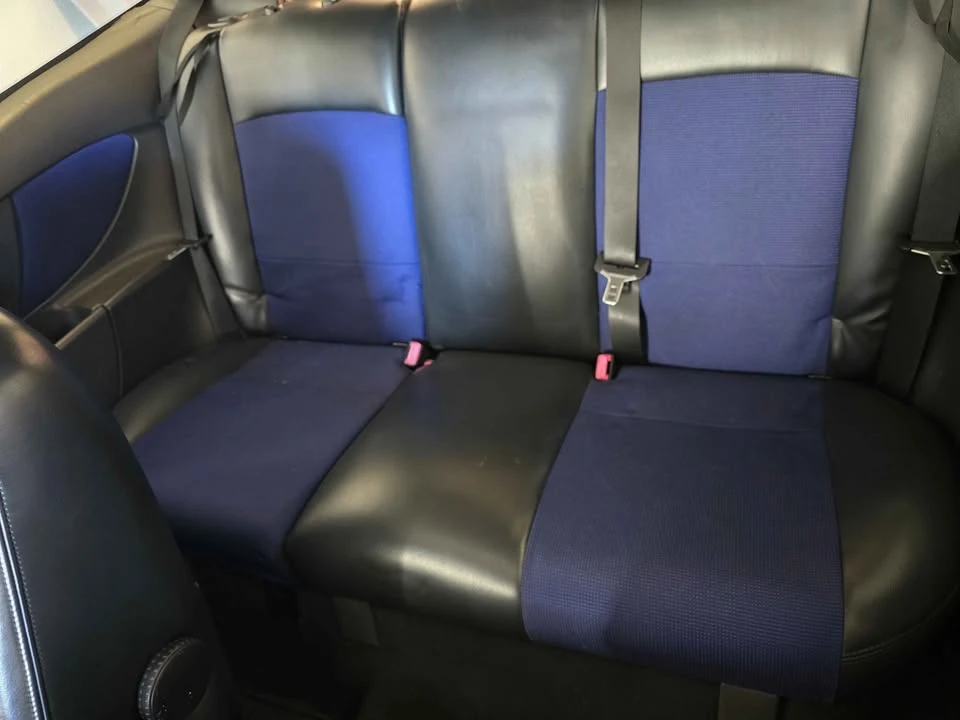 2004 Ford Focus 1st Gen - Image 10 of 17