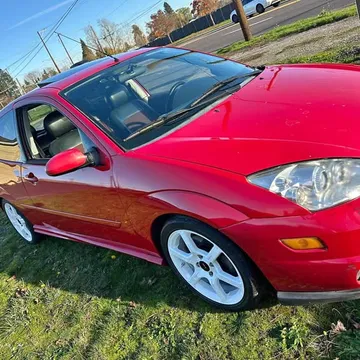 2004 Ford Focus SVT Hatchback 2D