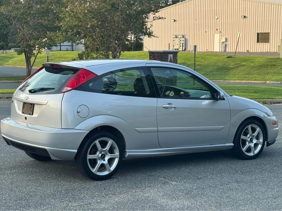 2004 Ford Focus 1st Gen - Image 6 of 19