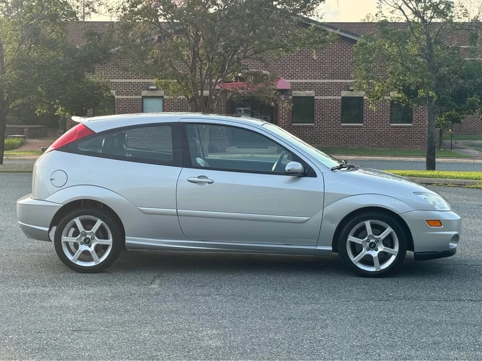 2004 Ford Focus 1st Gen - Image 7 of 19