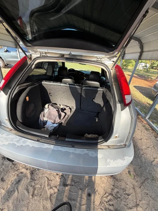 2004 Ford Focus 1st Gen - Image 6 of 6