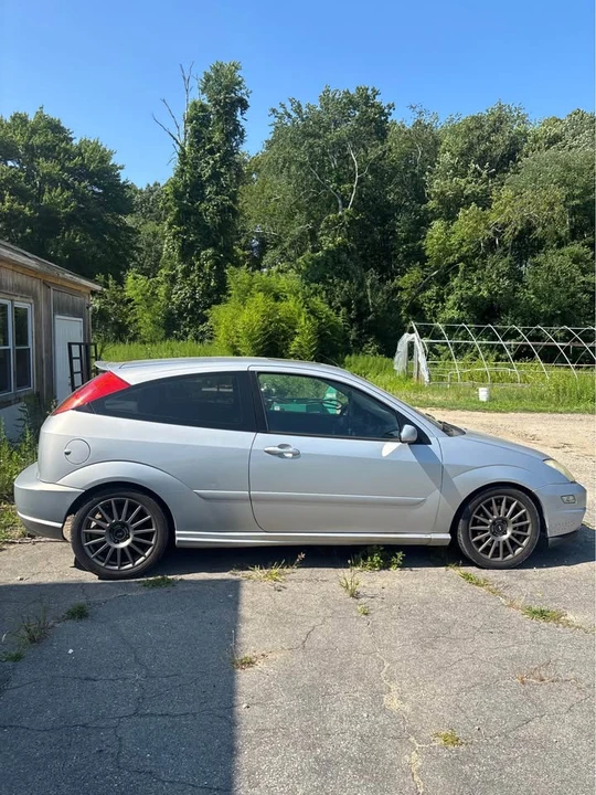 2004 Ford Focus 1st Gen - Image 5 of 9