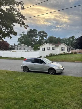 2004 Ford Focus SVT Hatchback 2D