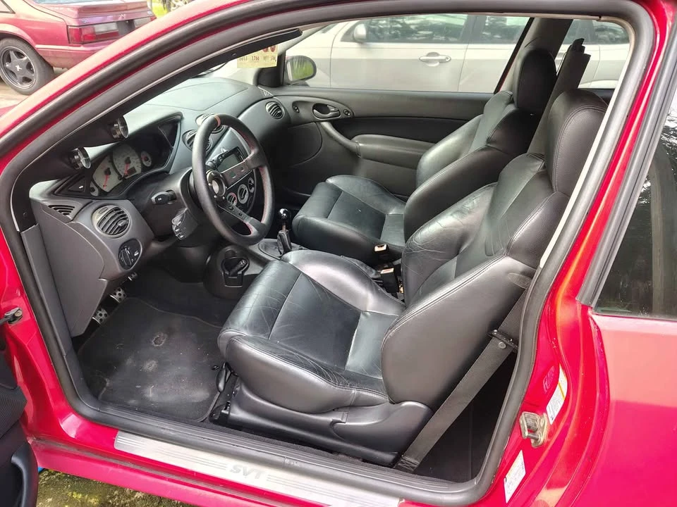 2004 Ford Focus 1st Gen - Image 6 of 10
