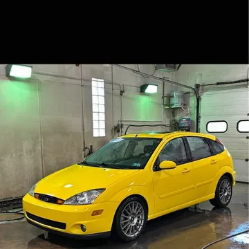 2004 Ford Focus SVT Hatchback 4D