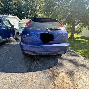 2004 Ford Focus SVT Hatchback 4D