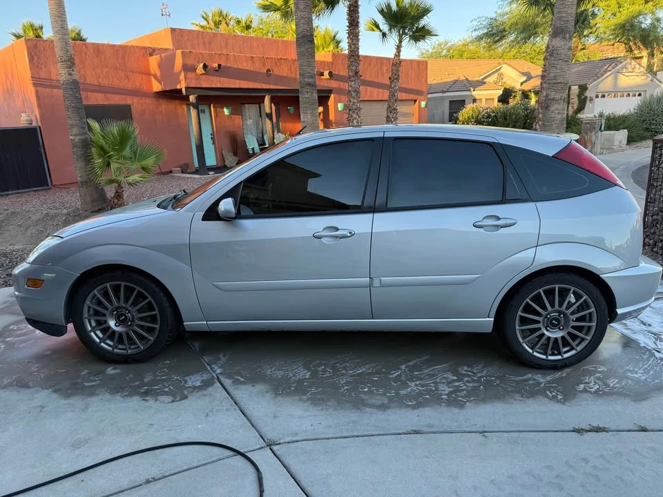 2004 Ford Focus 1st Gen - Image 5 of 10