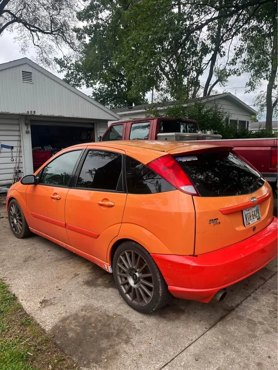 2004 Ford Focus 1st Gen - Image 3 of 11