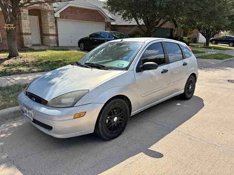 2004 Ford Focus SVT Hatchback 4D