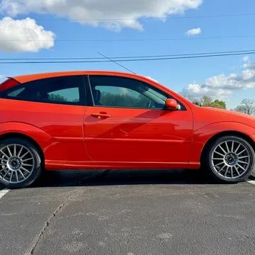 2004 Ford Focus SVT