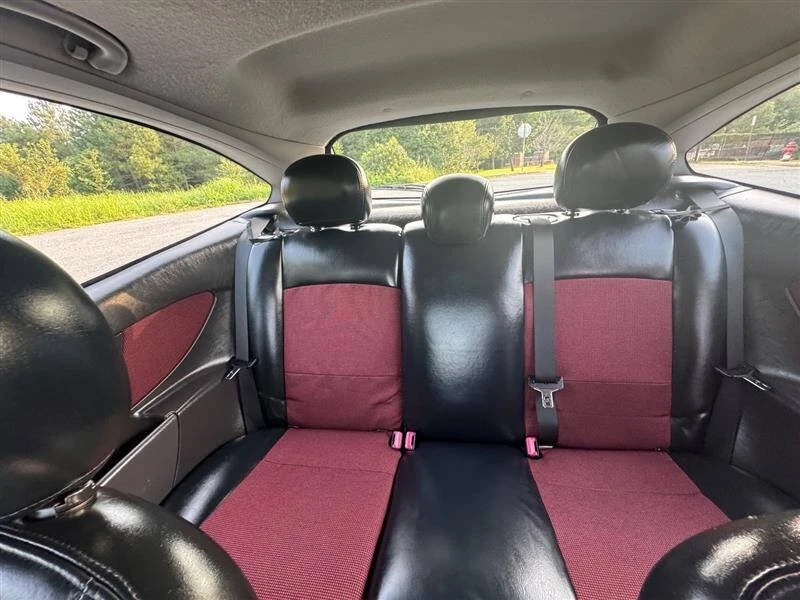 2004 Ford Focus 1st Gen - Image 14 of 20