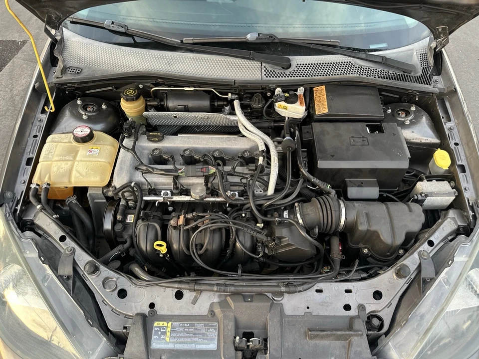 2004 Ford Focus 1st Gen - Image 18 of 21
