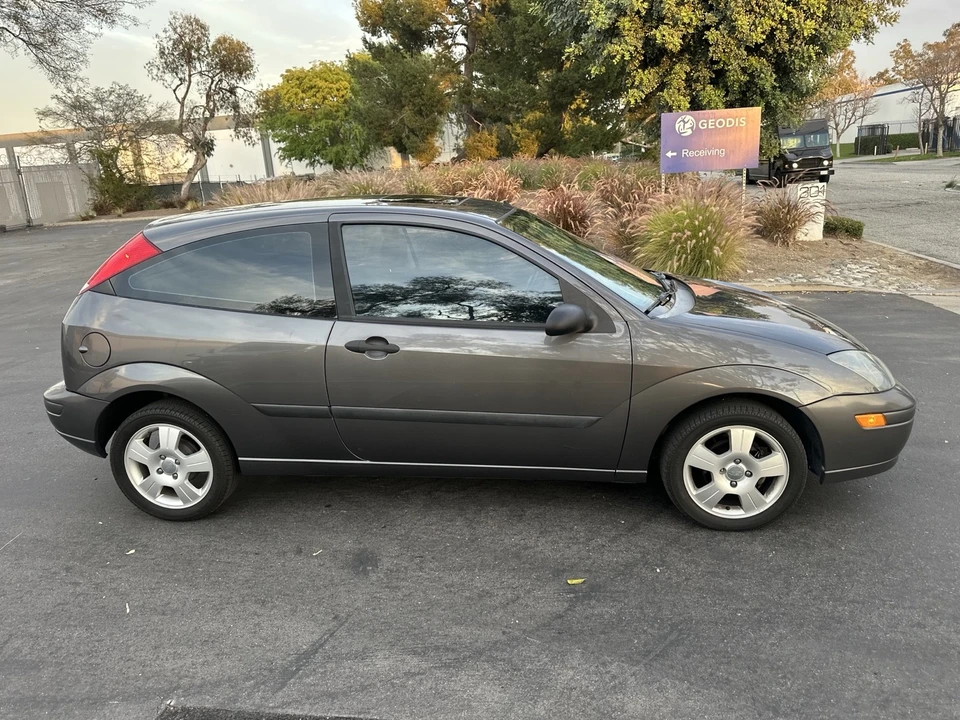 2004 Ford Focus 1st Gen - Image 5 of 21