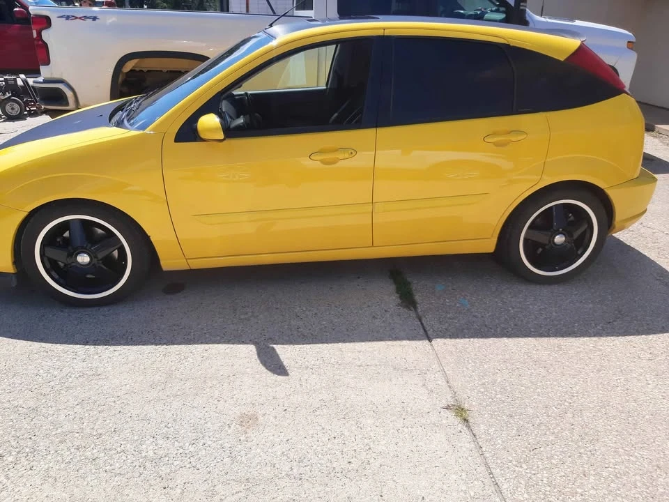 2004 Ford Focus 1st Gen - Image 2 of 11