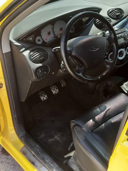 2004 Ford Focus 1st Gen - Image 10 of 11