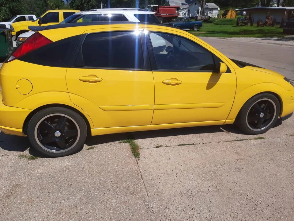 2004 Ford Focus 1st Gen - Image 3 of 11