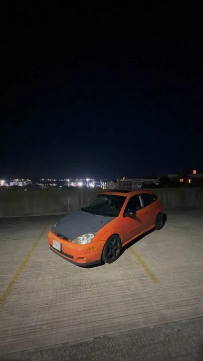 2004 Ford Focus 1st Gen - Image 2 of 8