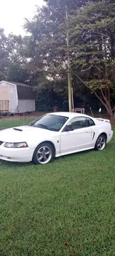 2004 Ford Mustang GT Coupe