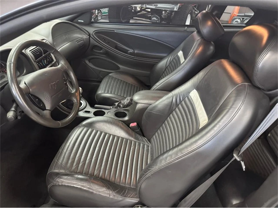 2004 Ford SN95 Mustang - Image 12 of 23