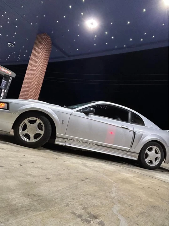 2004 Ford SN95 Mustang - Image 3 of 3