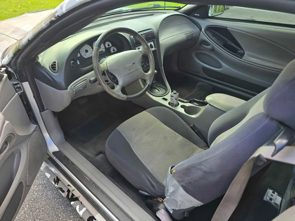 2004 Ford SN95 Mustang - Image 8 of 10