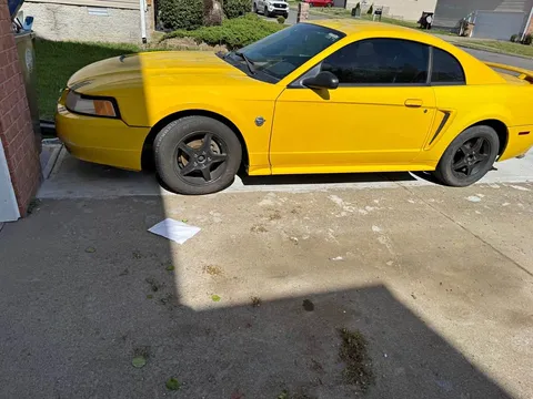 2004 Ford Mustang