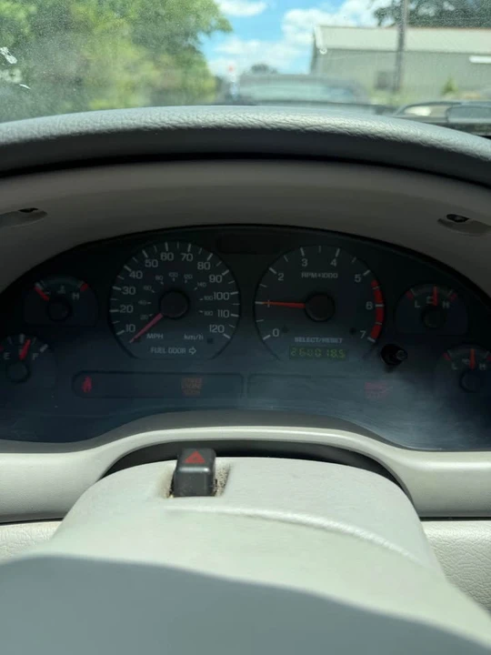 2004 Ford SN95 Mustang - Image 12 of 14
