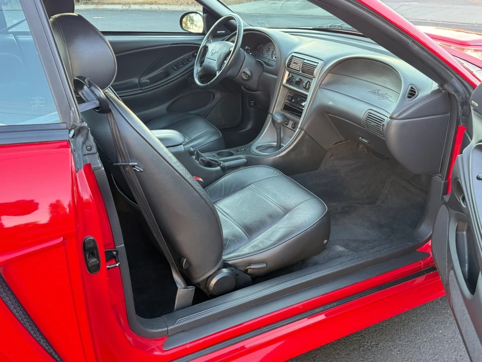 2004 Ford SN95 Mustang - Image 15 of 21