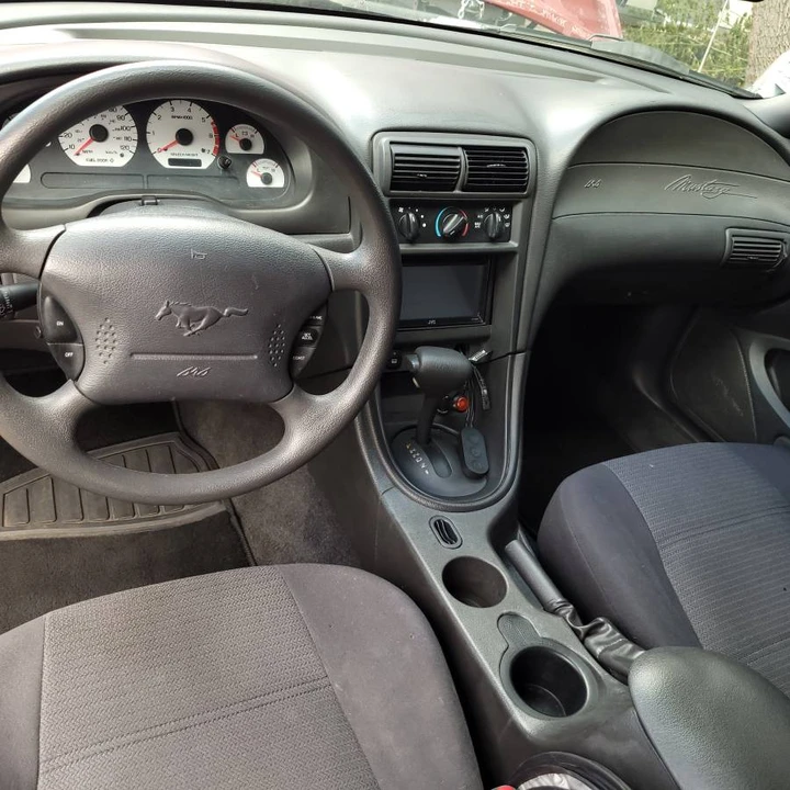 2004 Ford SN95 Mustang - Image 15 of 21