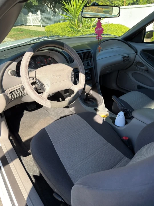 2004 Ford SN95 Mustang - Image 16 of 21