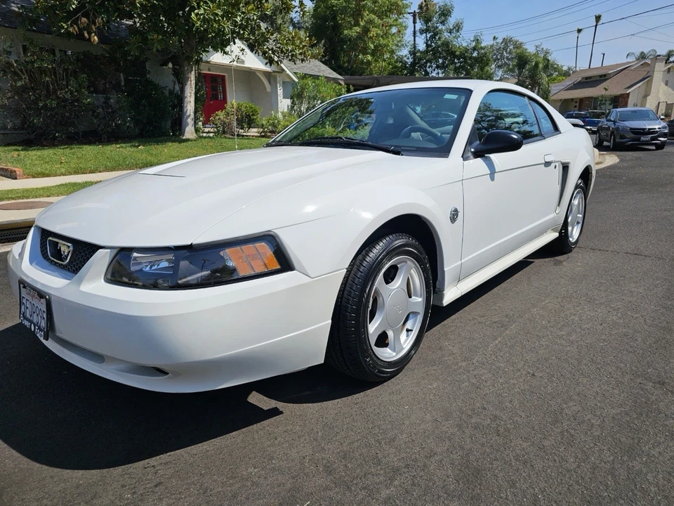 2004 Ford SN95 Mustang - Image 7 of 21