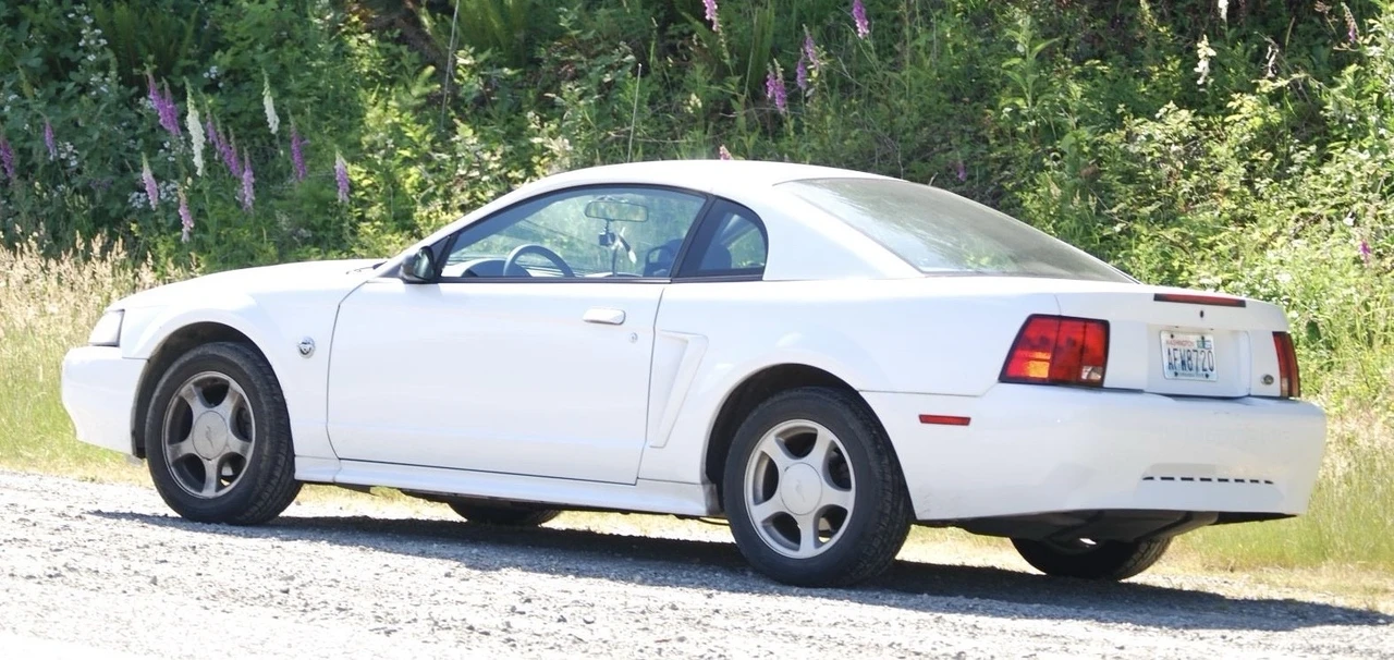 2004 Ford SN95 Mustang - Image 3 of 10