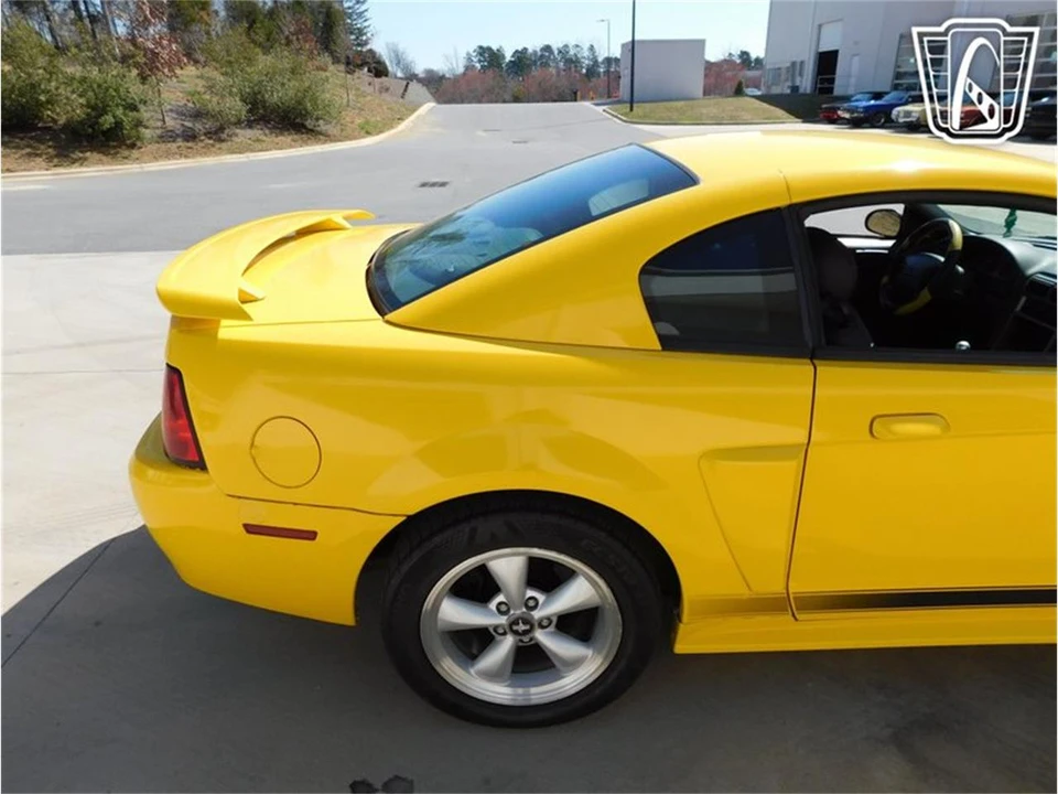 2004 Ford SN95 Mustang - Image 29 of 31