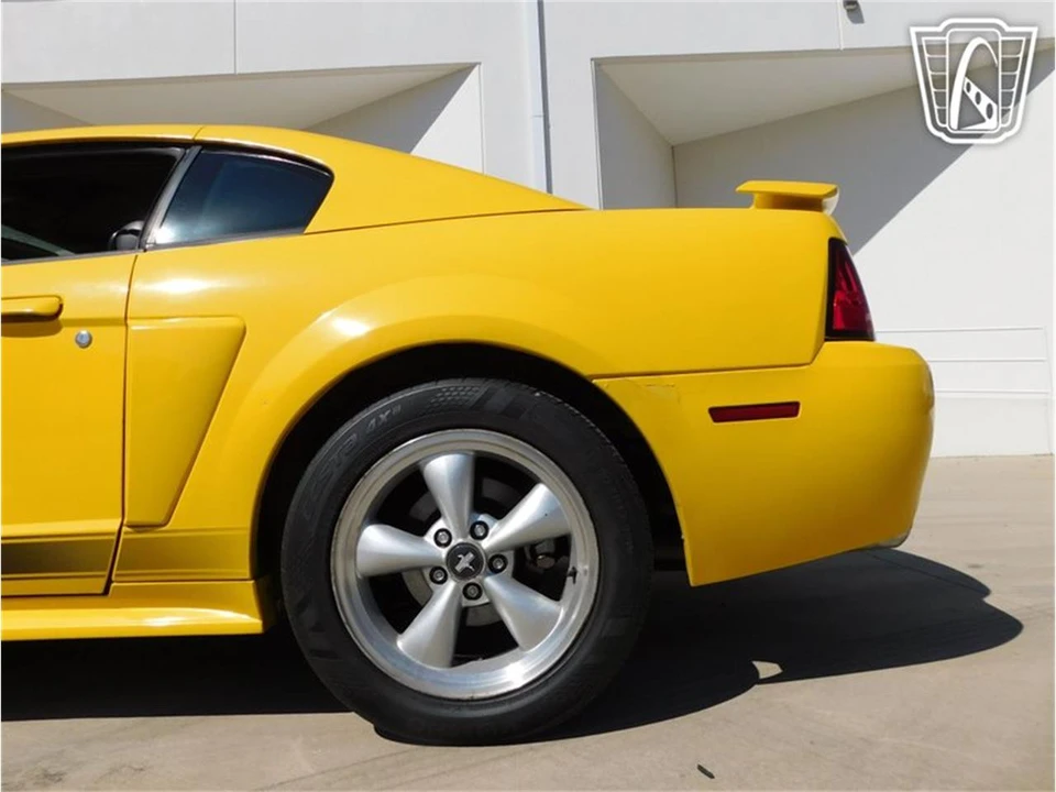 2004 Ford SN95 Mustang - Image 15 of 31
