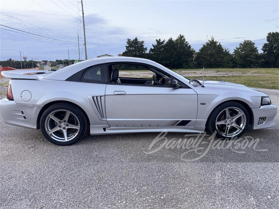 2004 Ford SN95 Mustang - Image 2 of 4