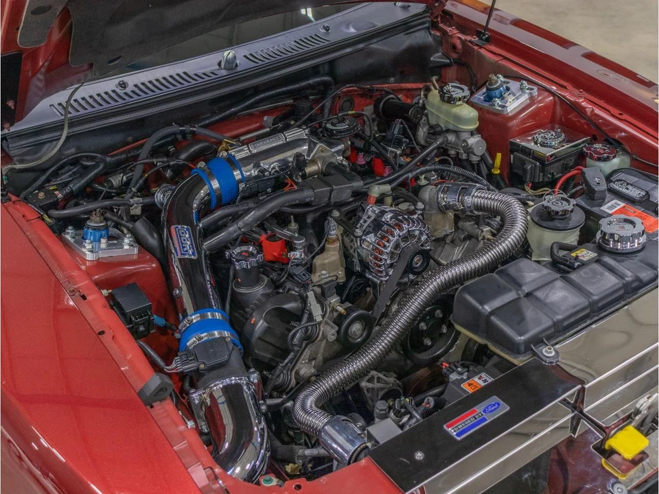 2004 Ford SN95 Mustang - Image 14 of 31