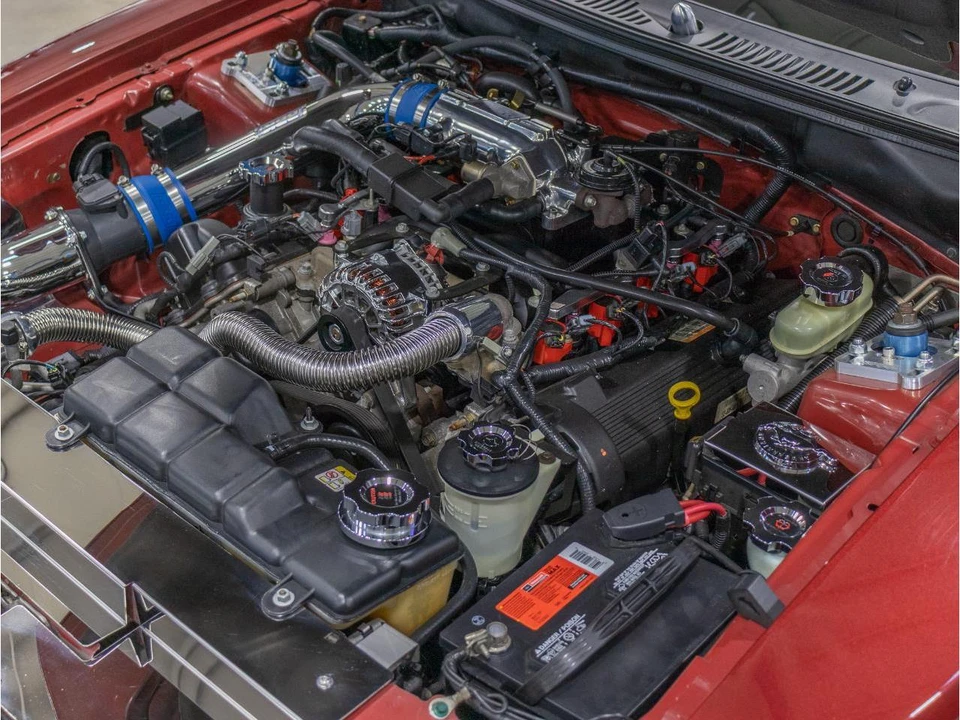 2004 Ford SN95 Mustang - Image 15 of 31
