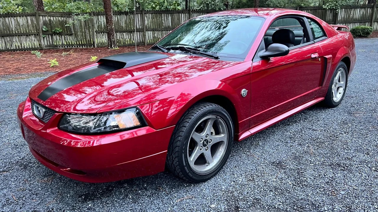 2004 Ford SN95 Mustang - Image 15 of 21