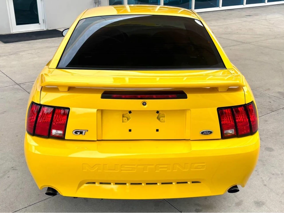 2004 Ford SN95 Mustang - Image 8 of 31