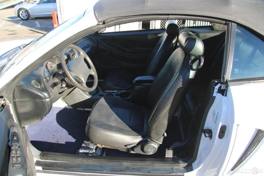 2004 Ford SN95 Mustang - Image 12 of 21