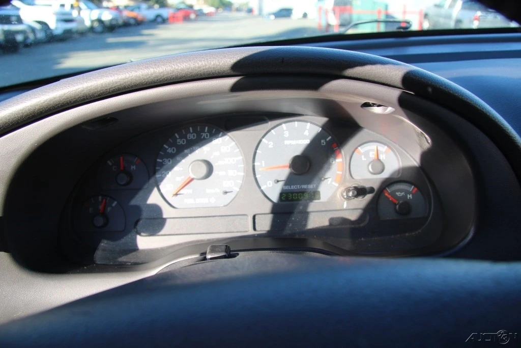2004 Ford SN95 Mustang - Image 14 of 21